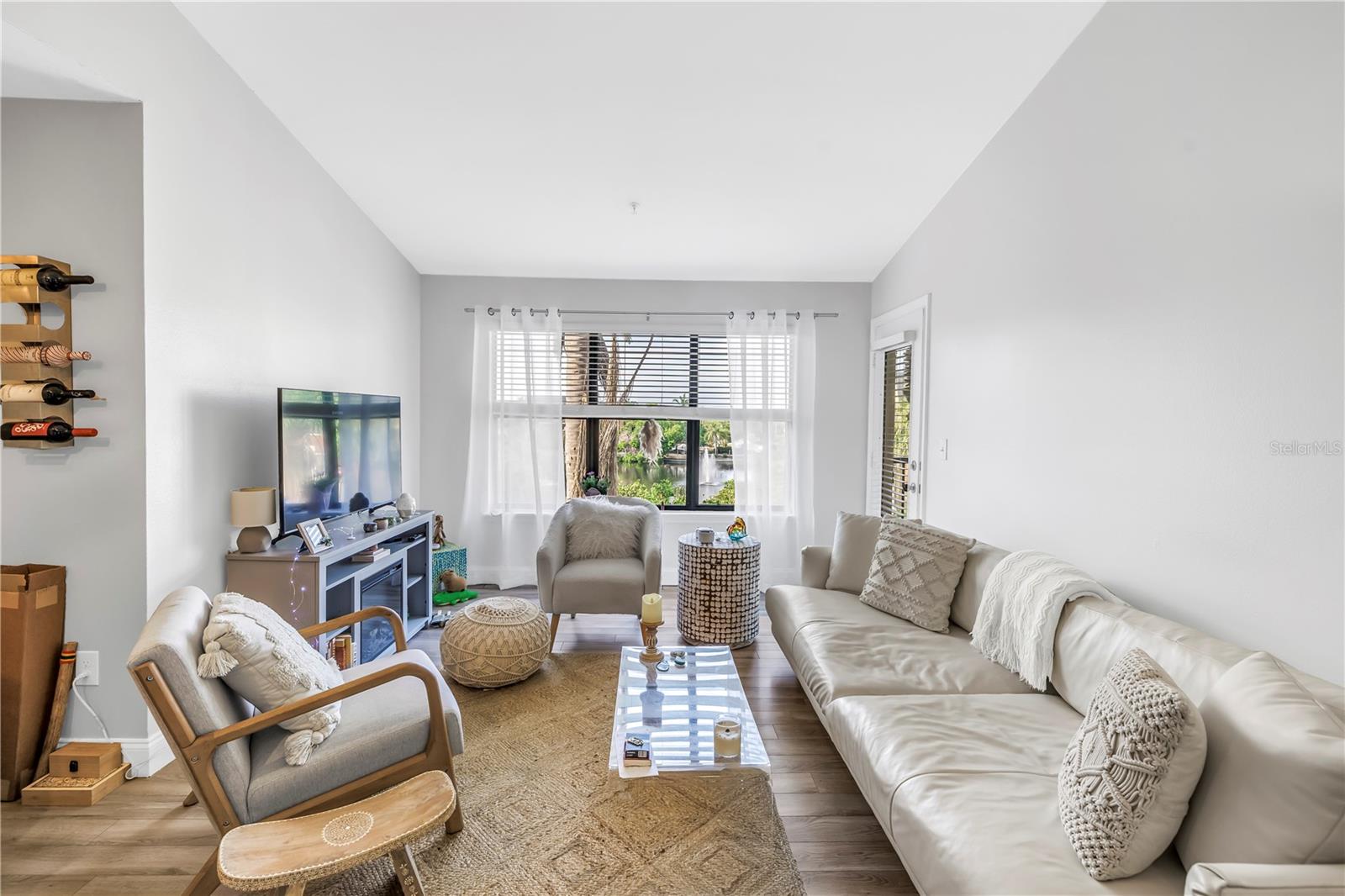Image 6 of 36 For 11901 4th Street N 9307