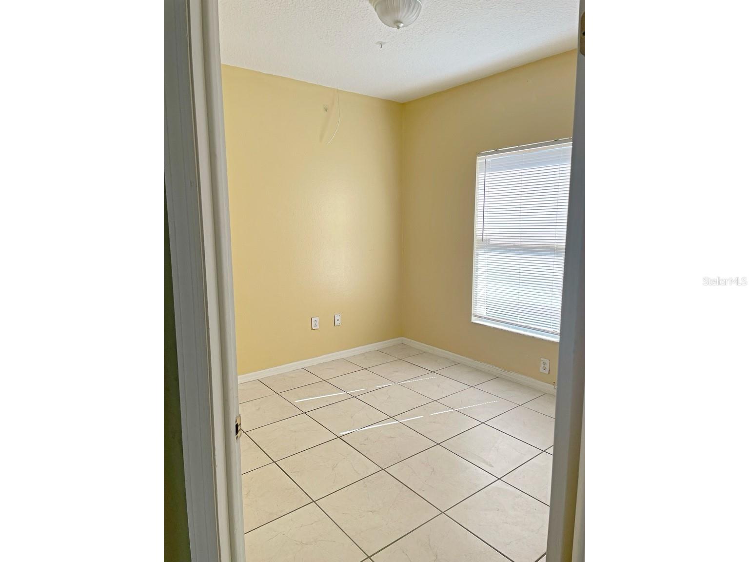 Image 13 of 17 For 1840 Coyote Place