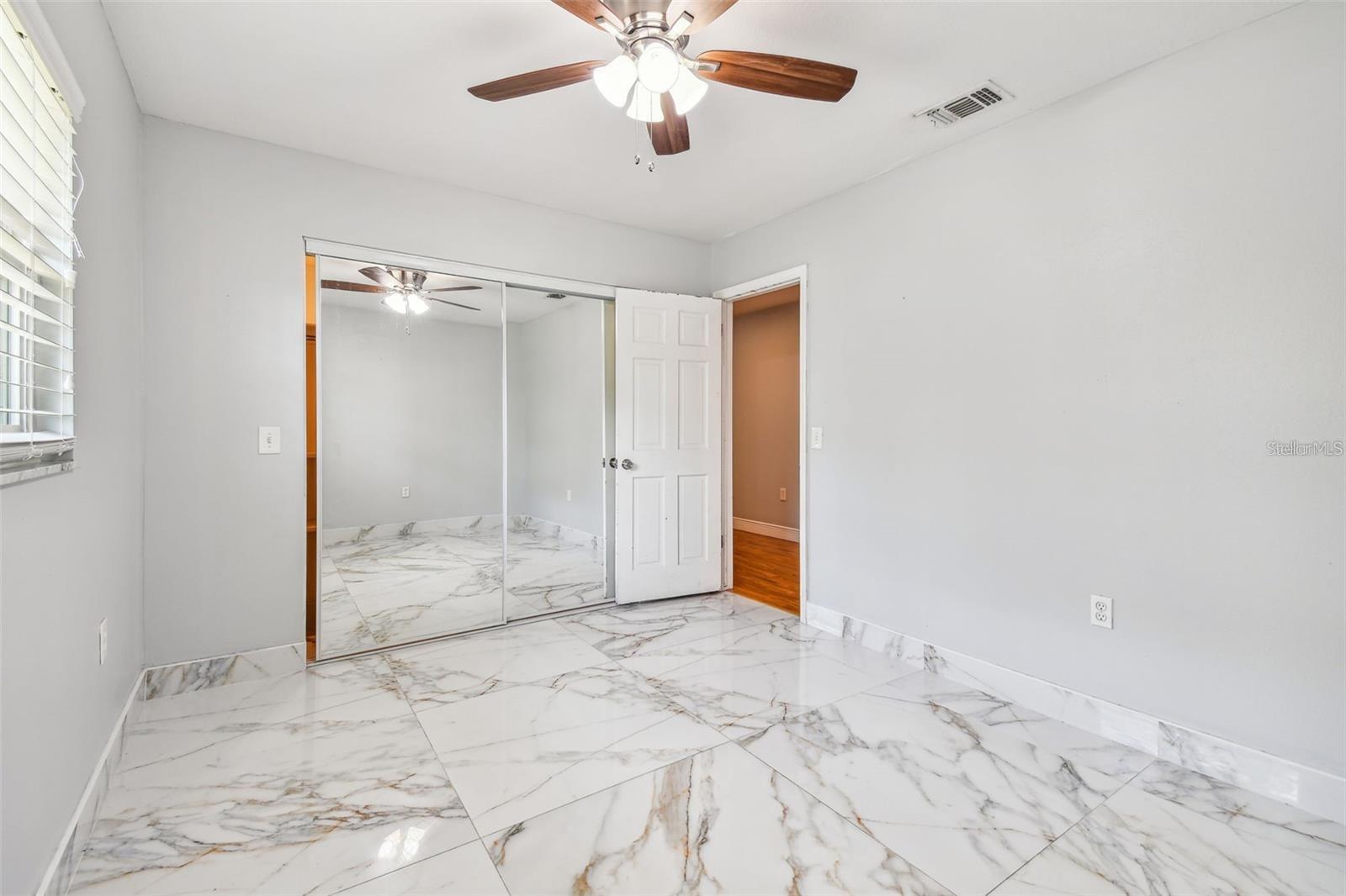 Image 19 of 39 For 1302 Brandonwood Drive