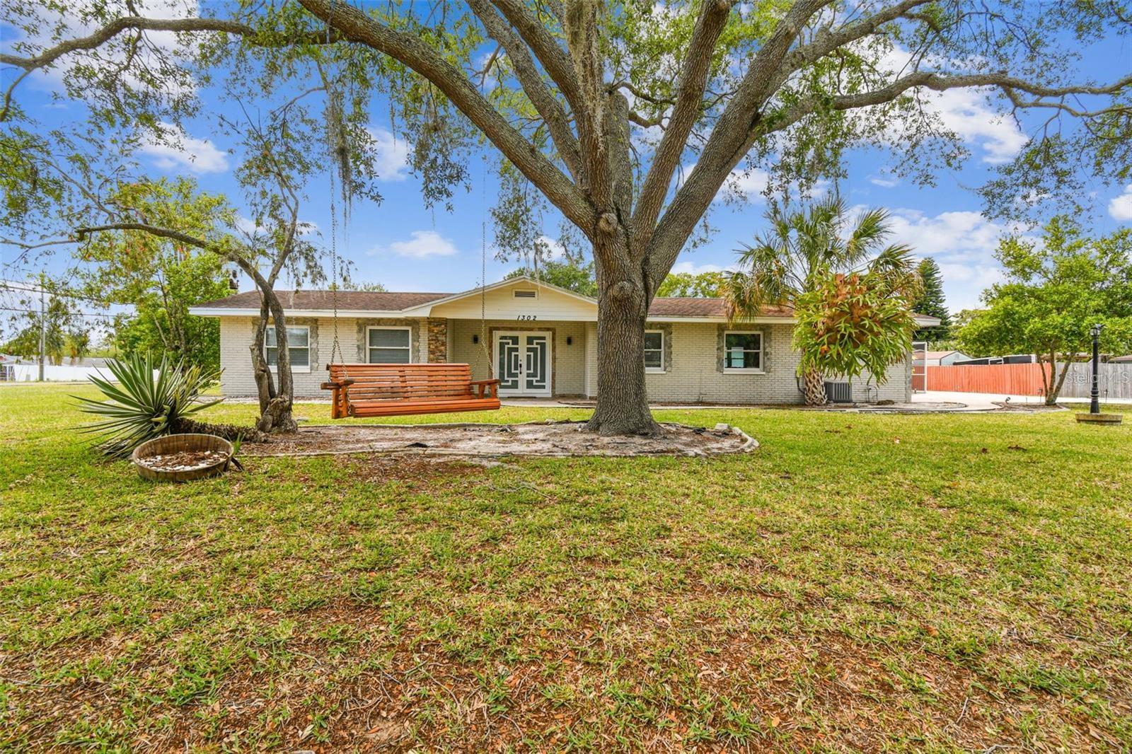 Image 2 of 39 For 1302 Brandonwood Drive