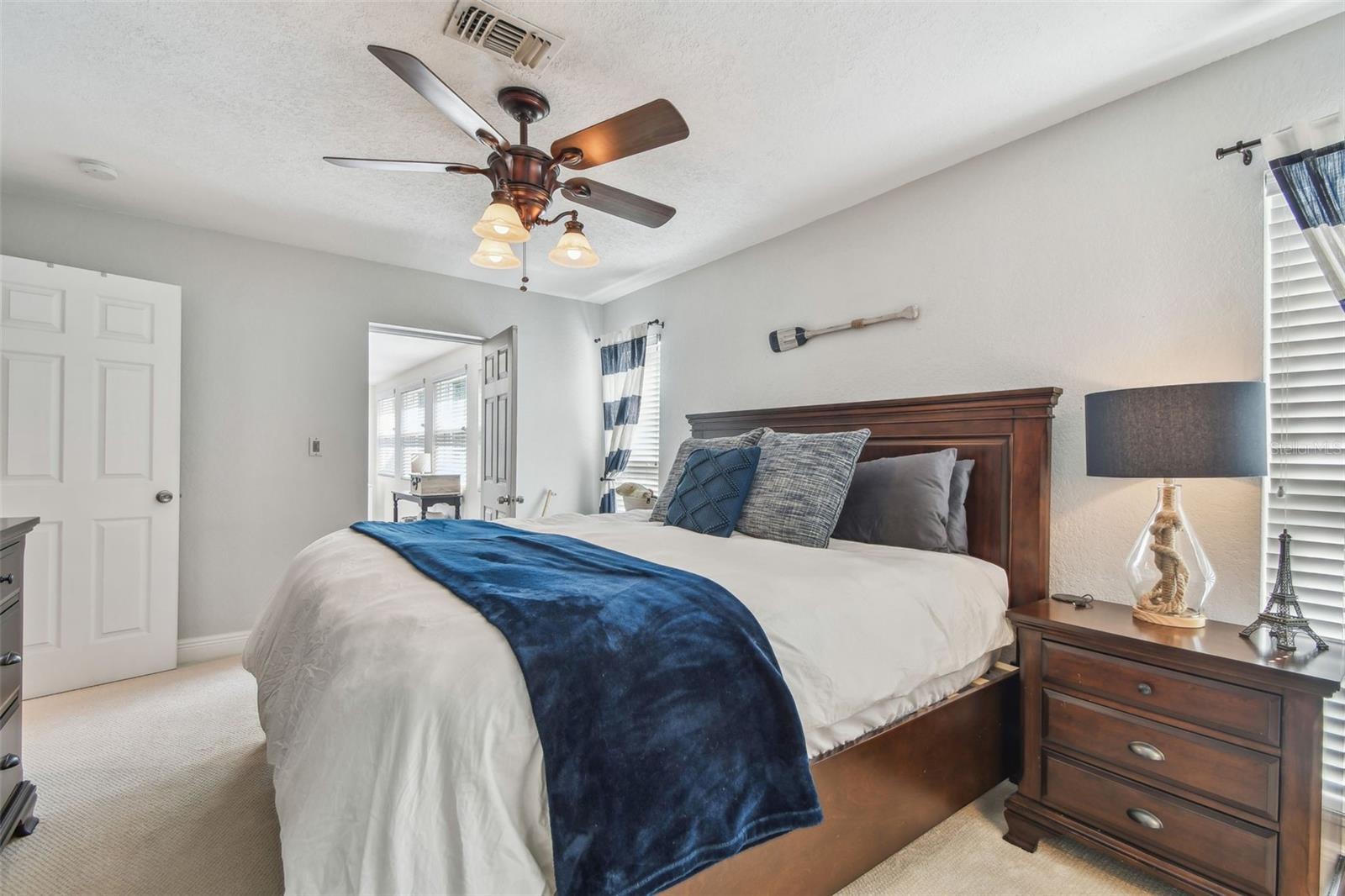 Image 14 of 29 For 13749 80th Avenue