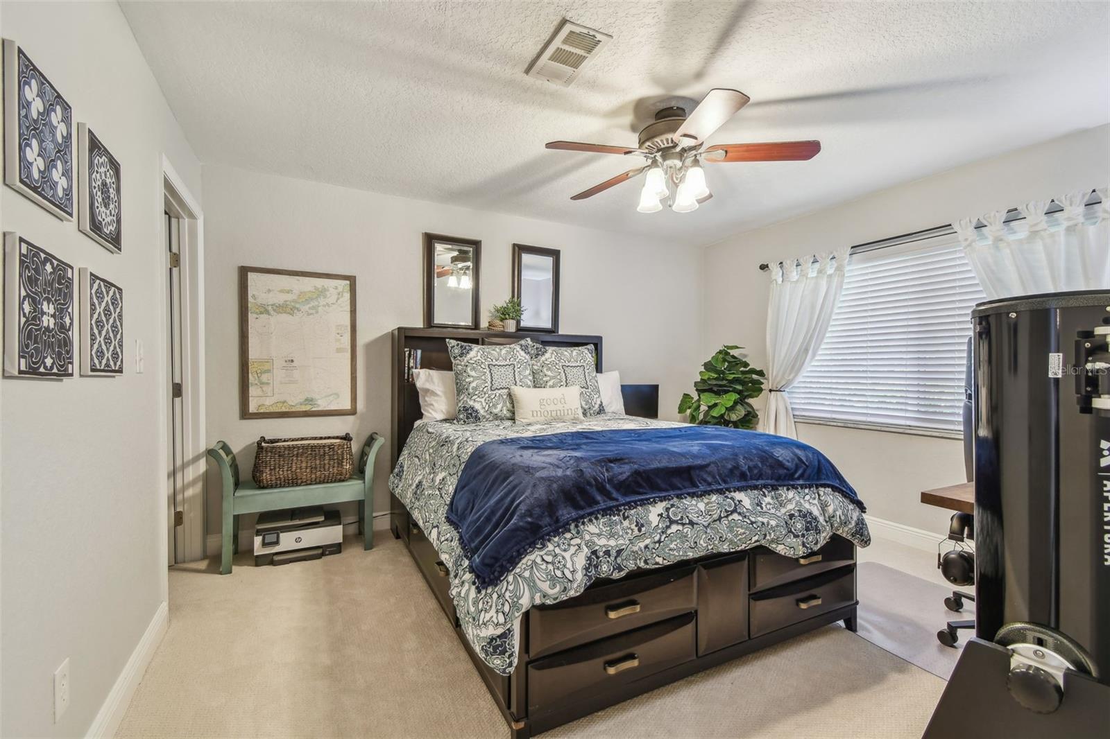 Image 17 of 29 For 13749 80th Avenue