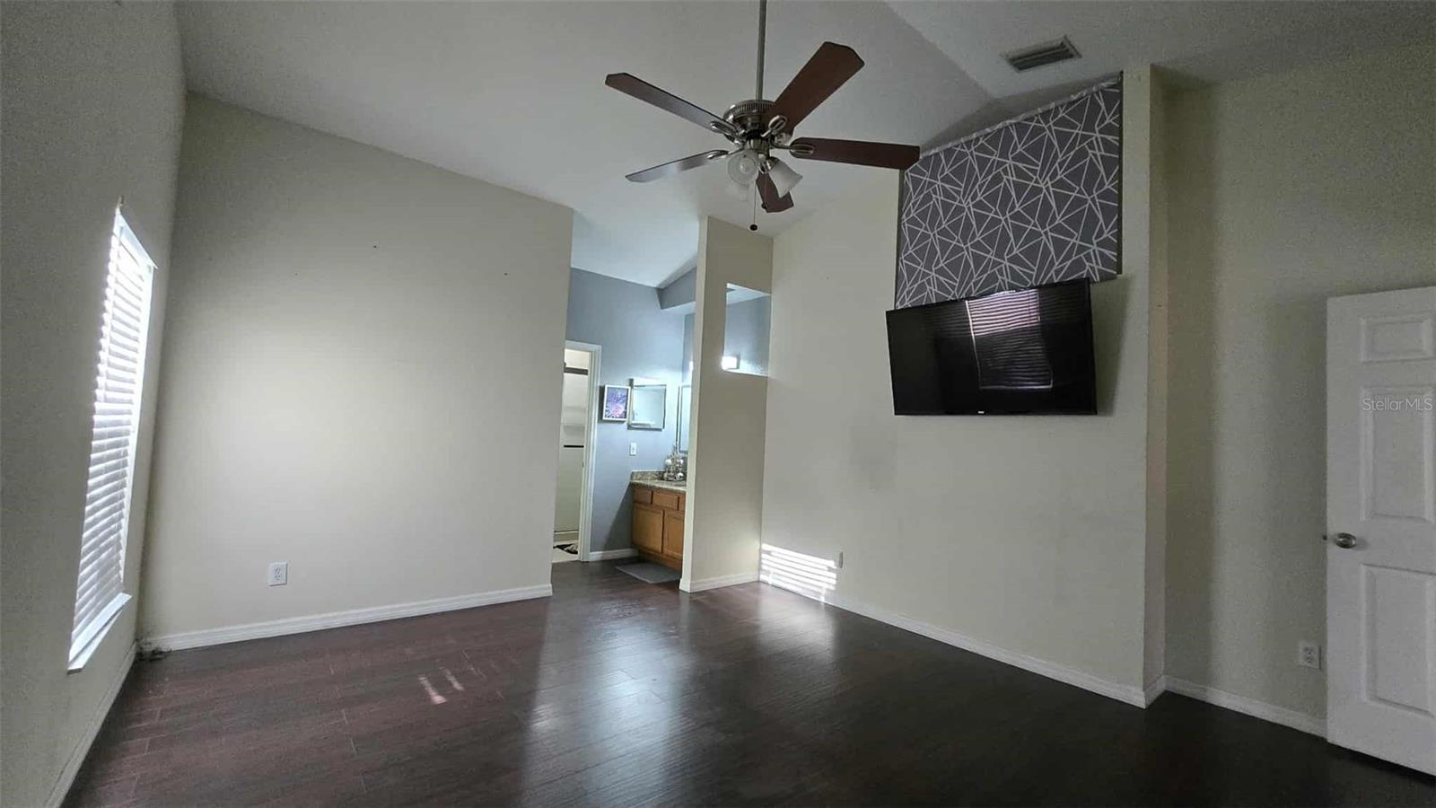 Image 10 of 26 For 15980 49th Street N