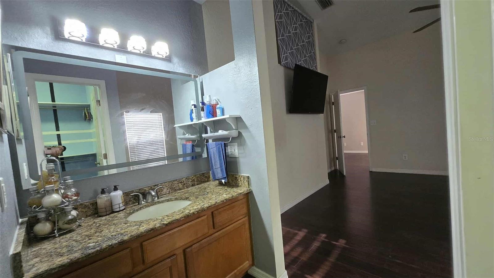 Image 11 of 26 For 15980 49th Street N