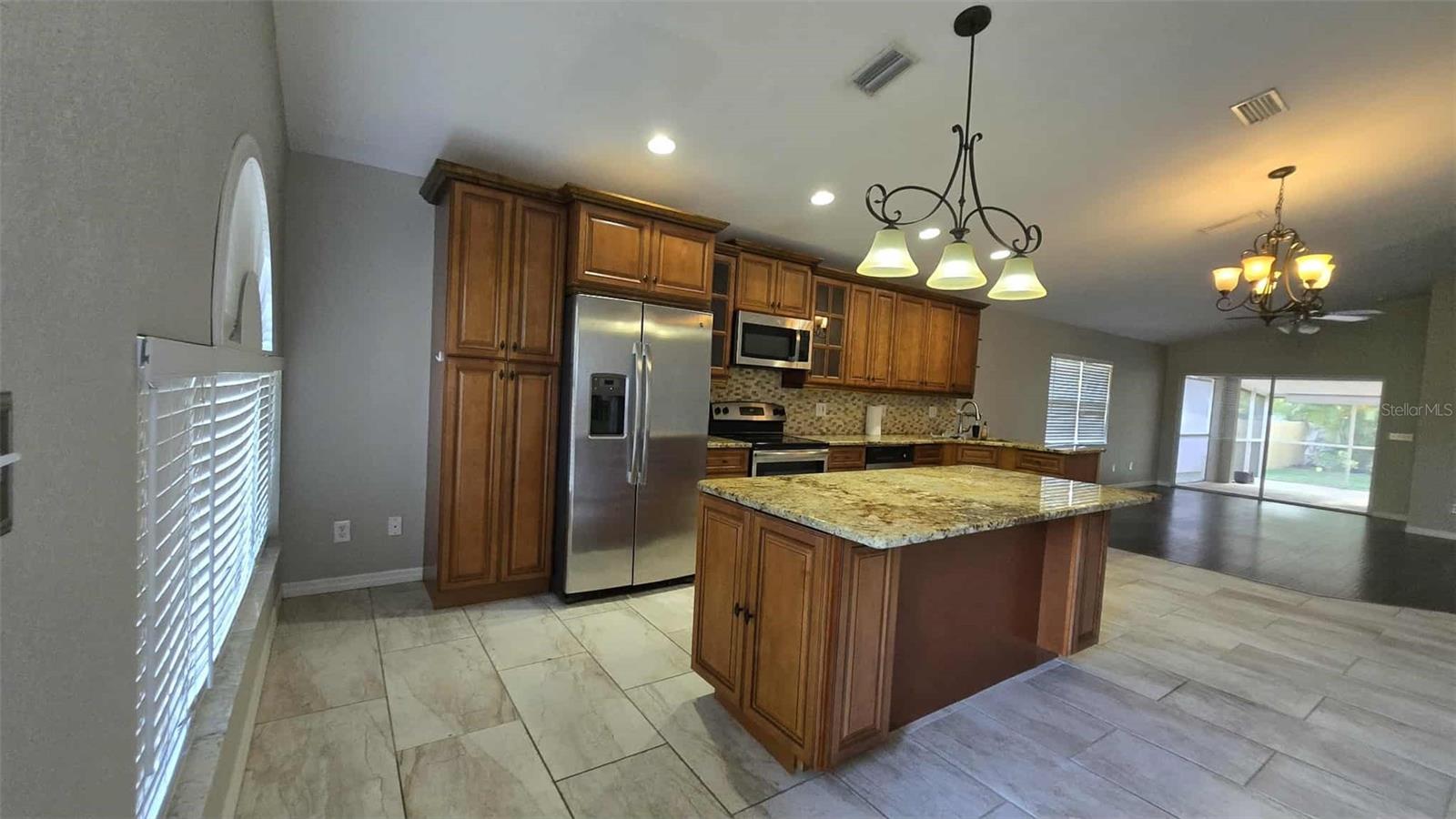 Image 4 of 26 For 15980 49th Street N