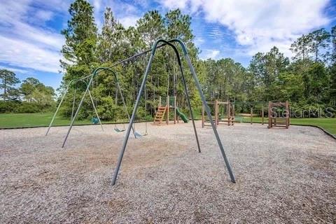 Image 19 of 38 For 208 Pine Arbor Circle
