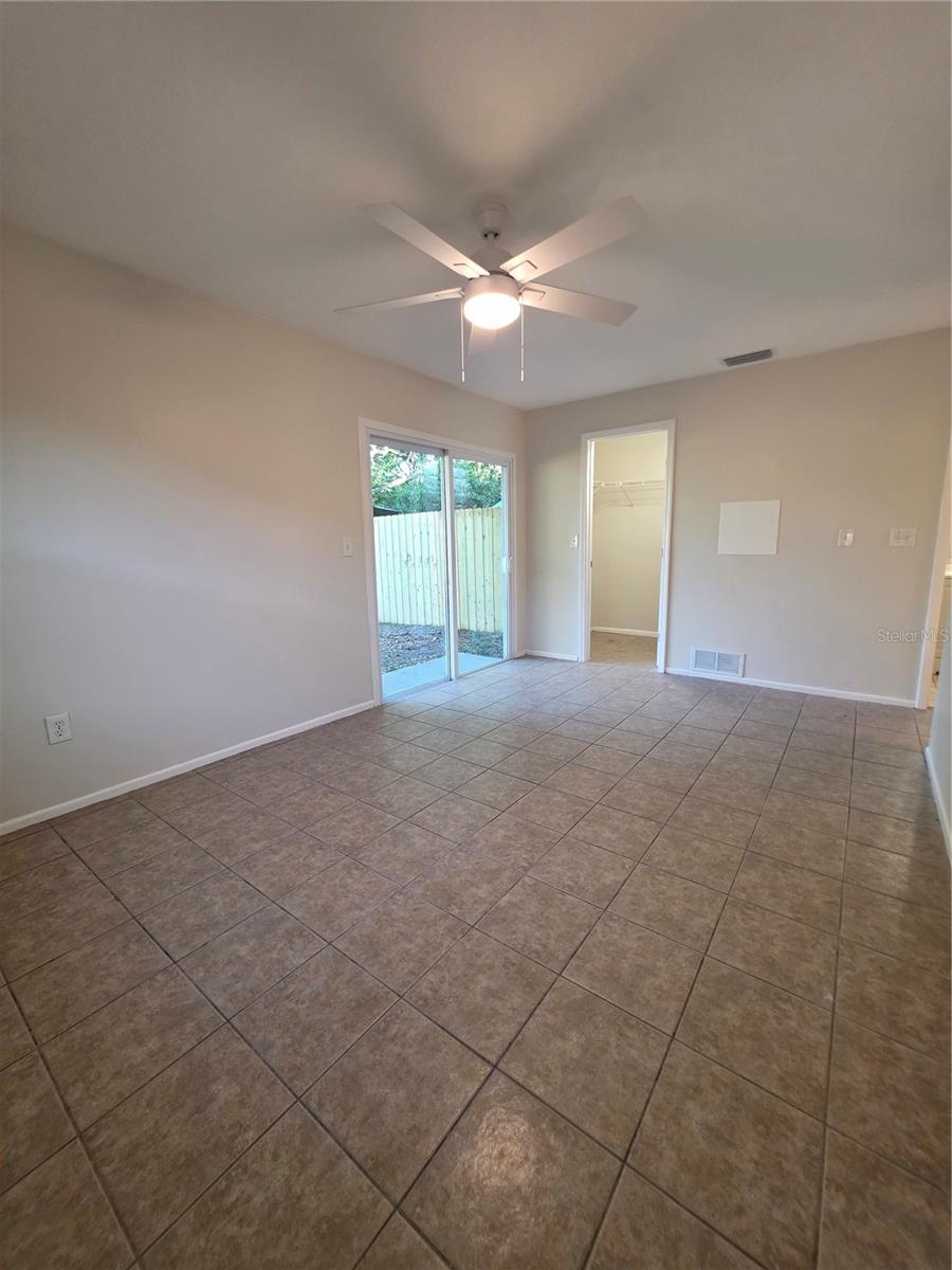 Image 6 of 16 For 3832 Valley Tree Drive