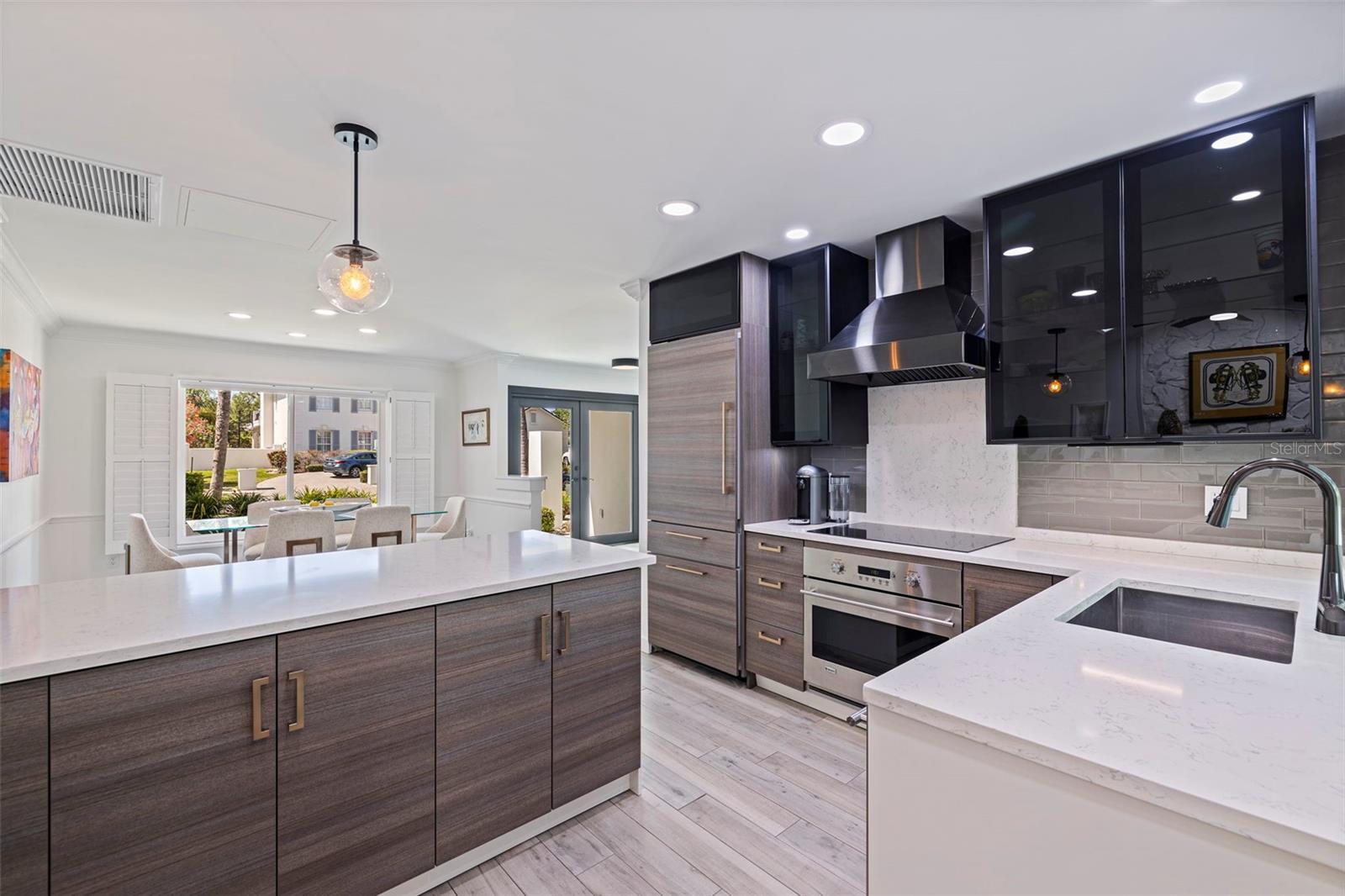 Image 13 of 47 For 7108 Pelican Island Drive