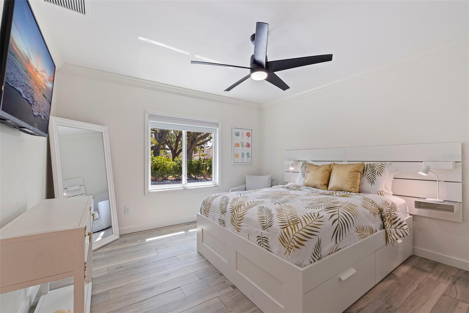Image 30 of 47 For 7108 Pelican Island Drive