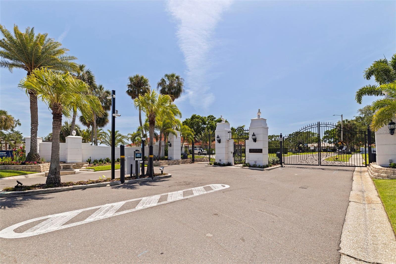 Image 43 of 47 For 7108 Pelican Island Drive