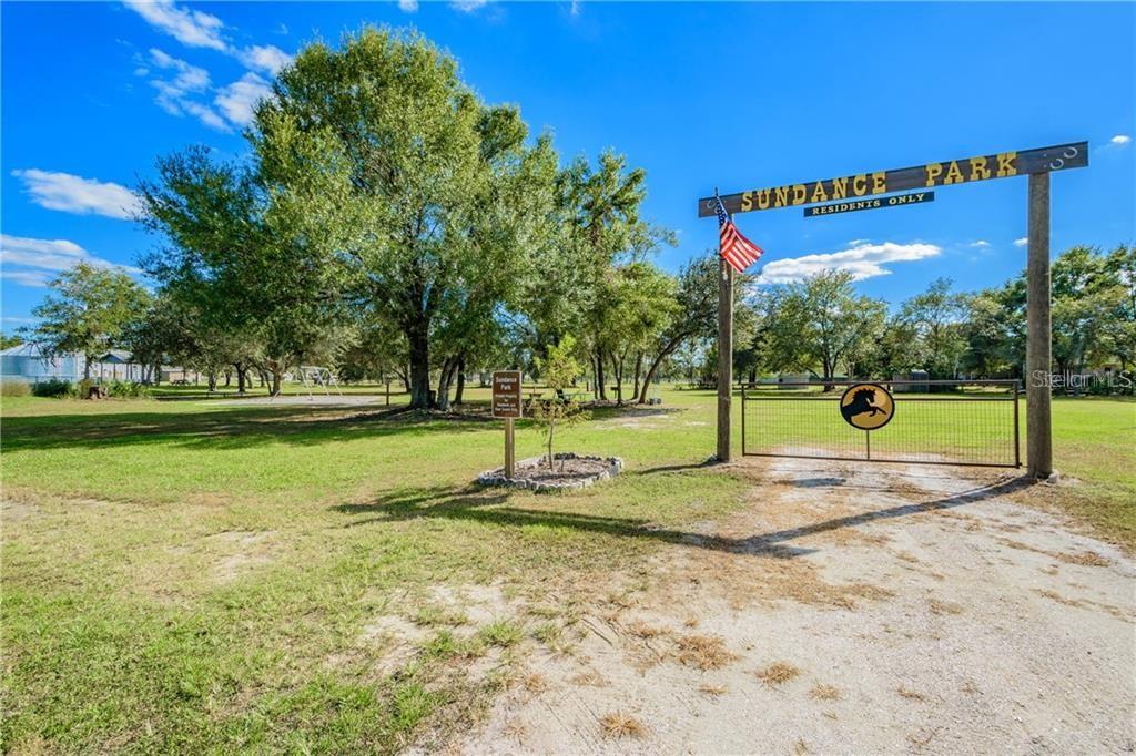 Listing photo id 41 for 1616 Lightfoot Road