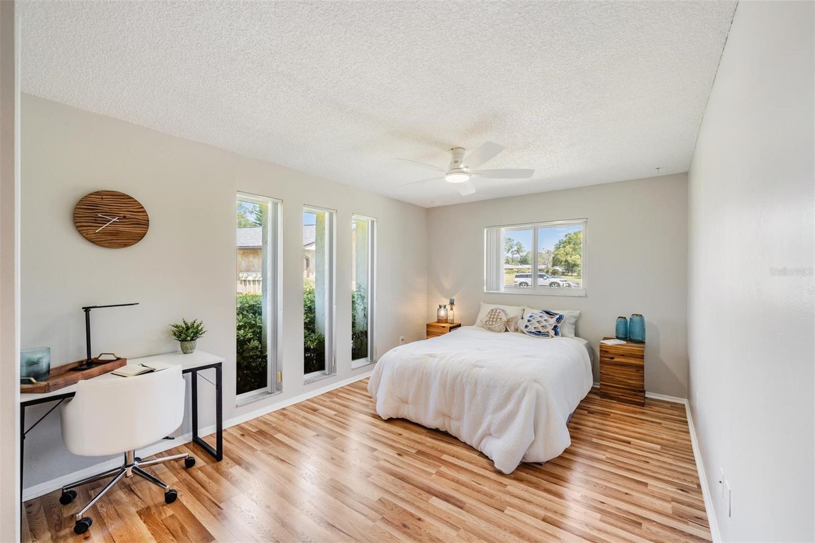 Image 15 of 31 For 1339 Queen Anne Drive C