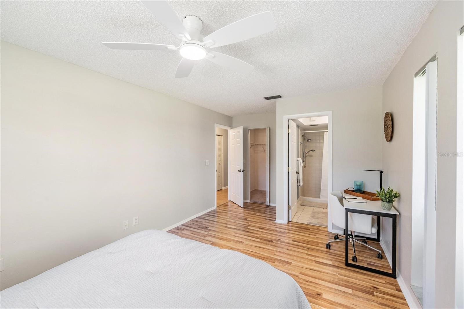 Image 16 of 31 For 1339 Queen Anne Drive C
