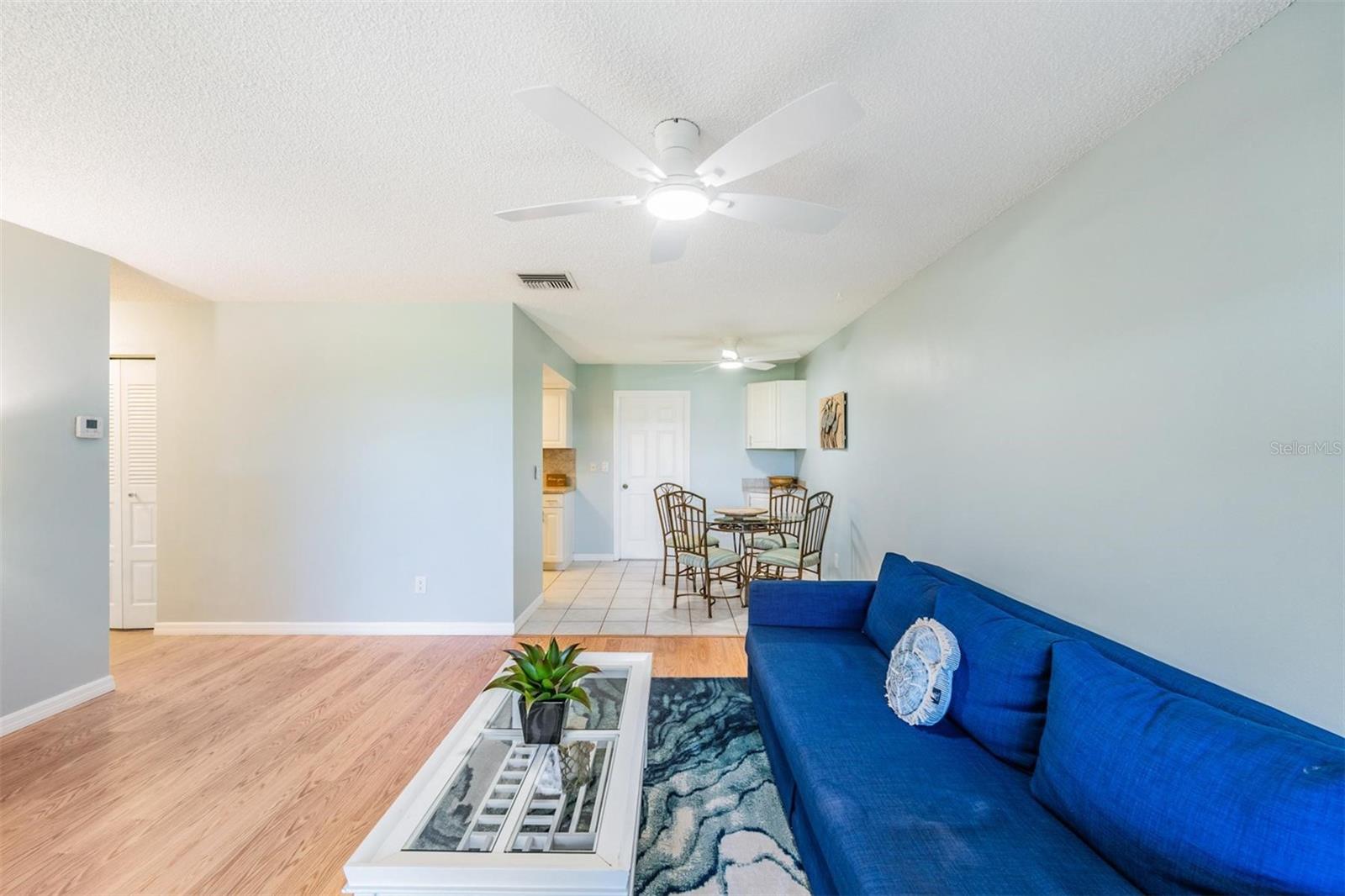Image 6 of 31 For 1339 Queen Anne Drive C