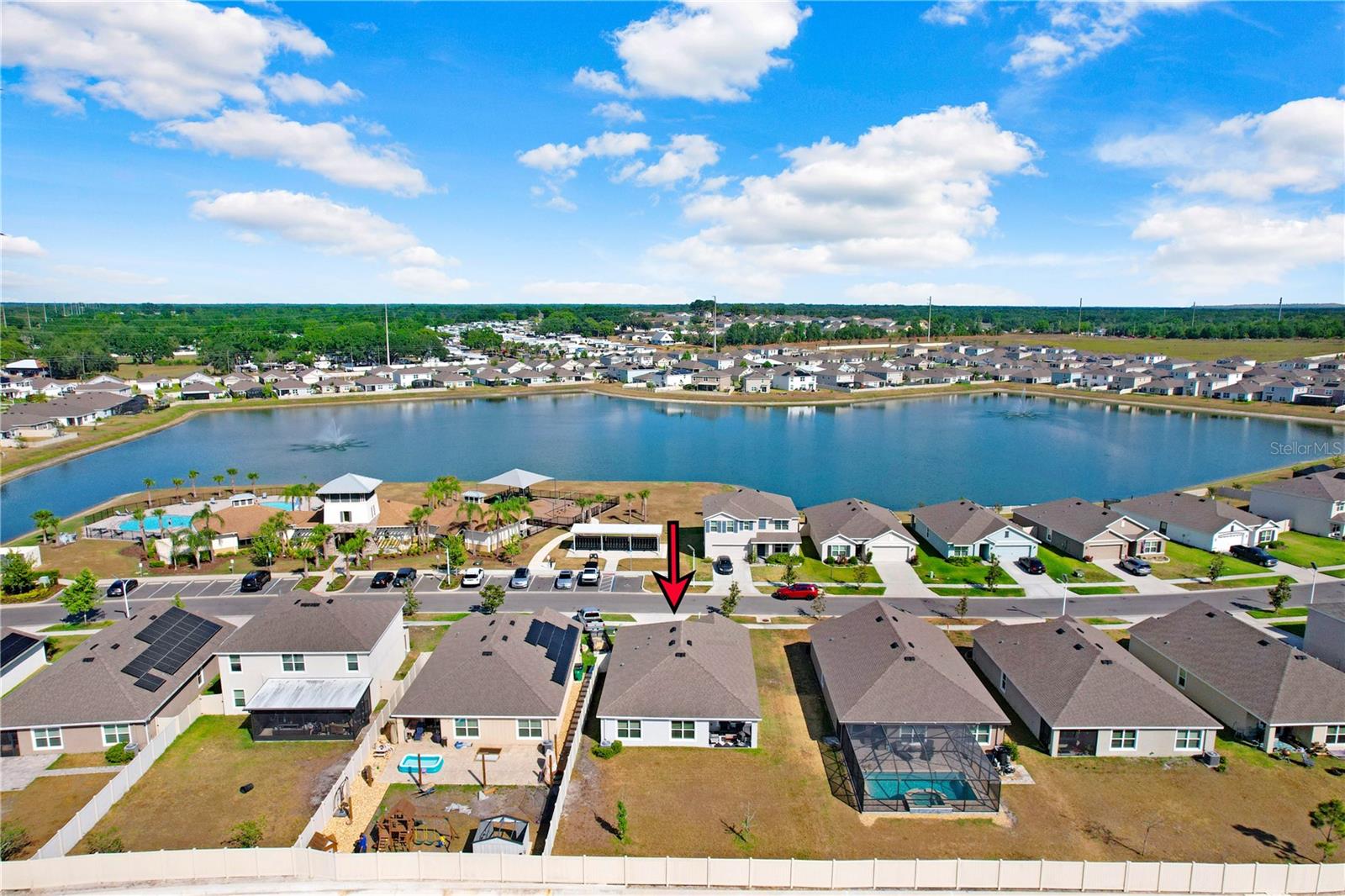Listing photo id 26 for 7929 Sail Clover Lane