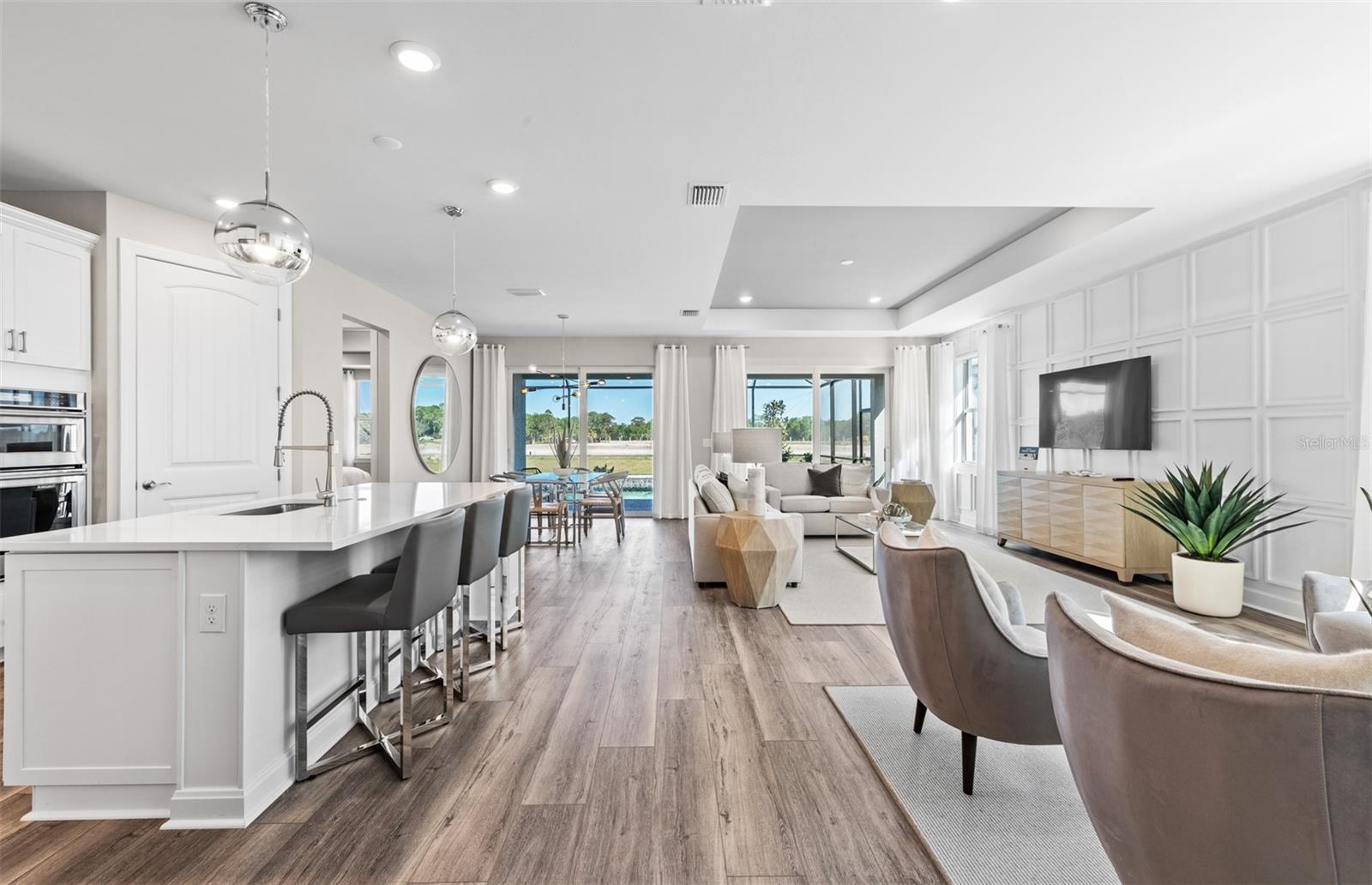 Image 4 of 36 For 17094 Moonflower Drive
