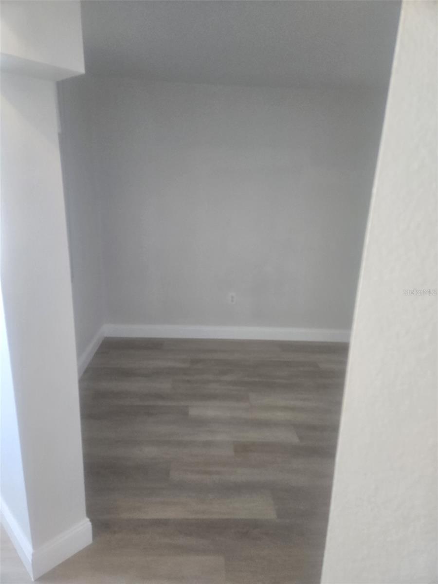 Image 5 of 21 For 5153 Isla Key Boulevard S 215