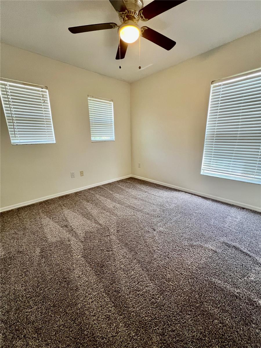 Image 12 of 23 For 2509 Silvermoss Drive