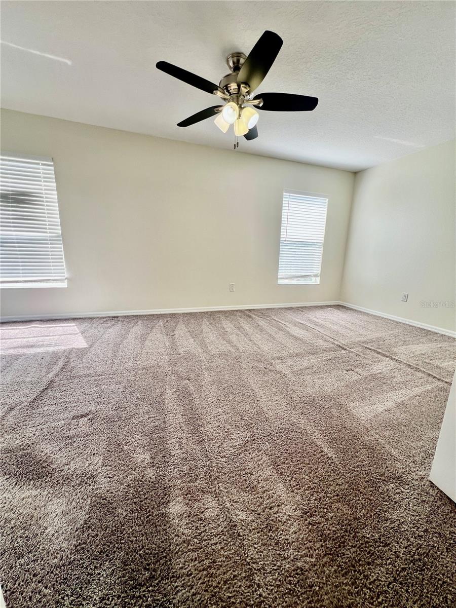 Image 18 of 23 For 2509 Silvermoss Drive
