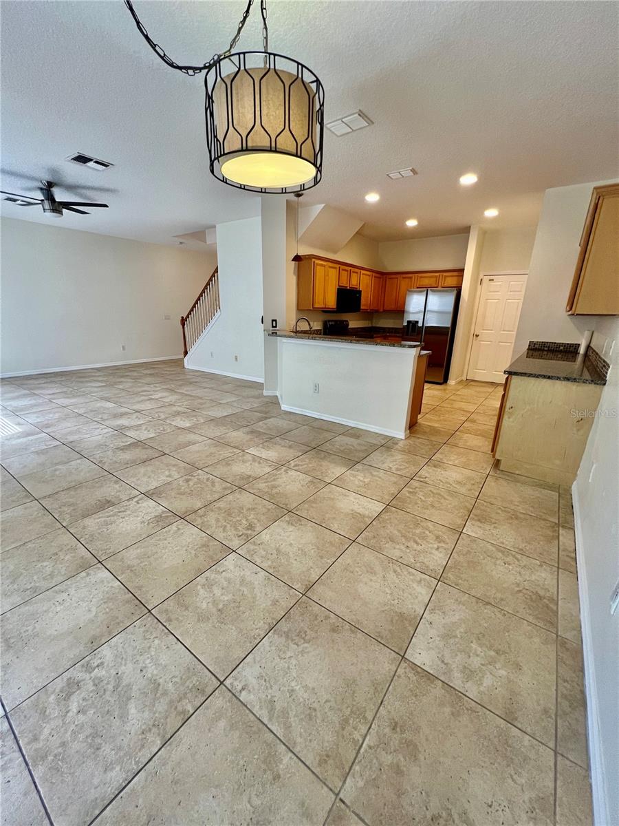 Image 8 of 23 For 2509 Silvermoss Drive