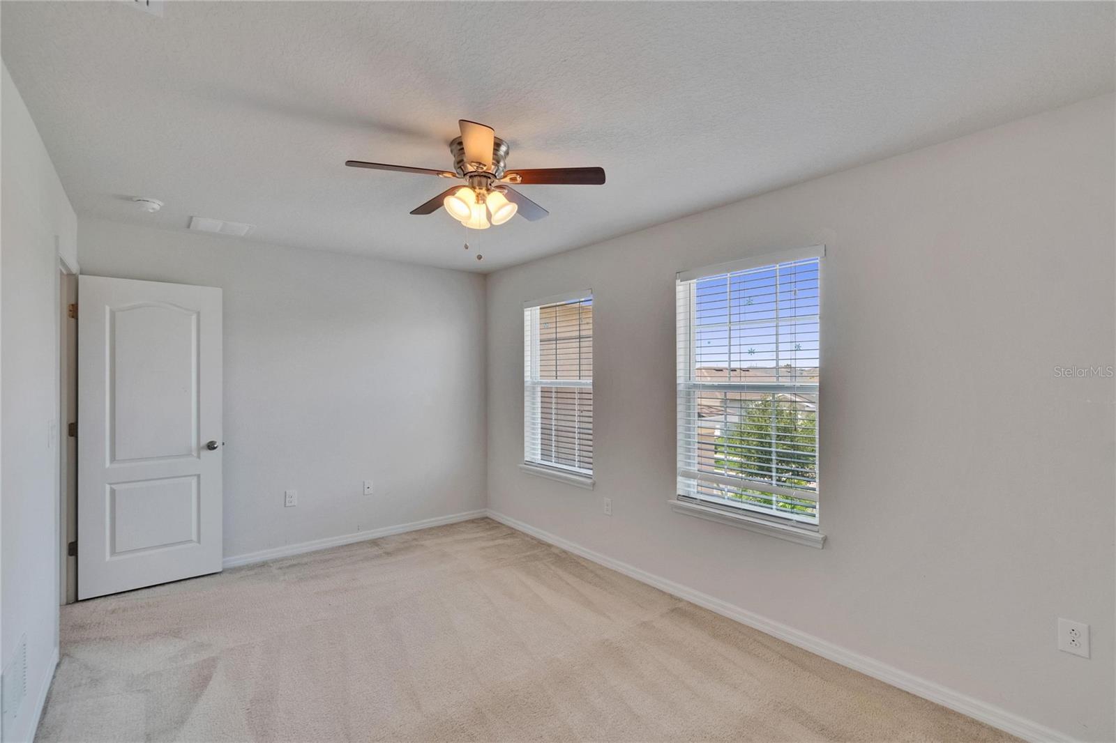 Image 58 of 95 For 12150 Ledbury Commons Drive