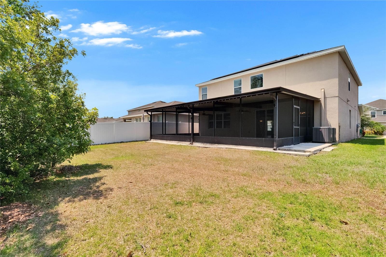 Image 70 of 95 For 12150 Ledbury Commons Drive