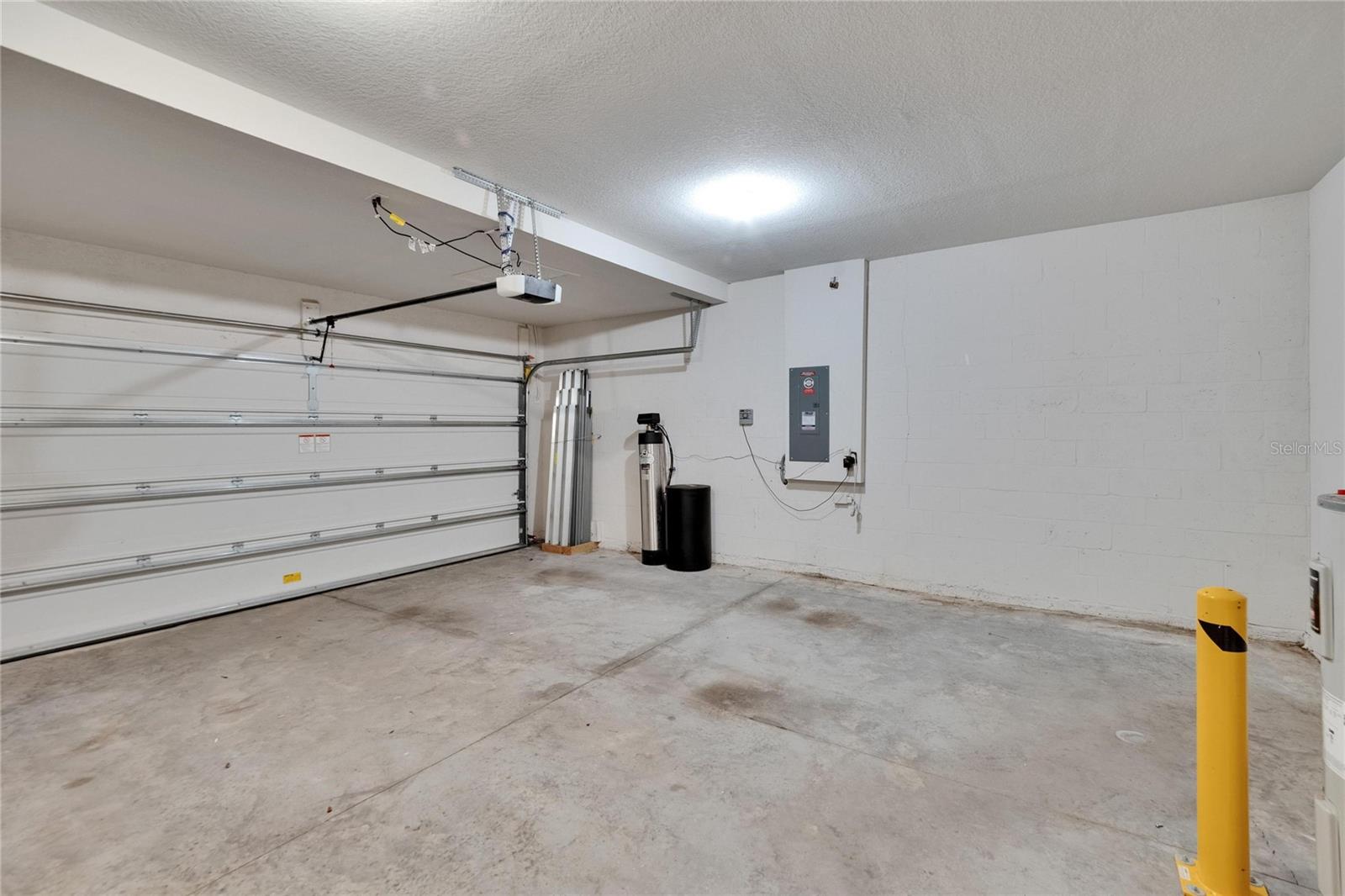 Image 88 of 95 For 12150 Ledbury Commons Drive