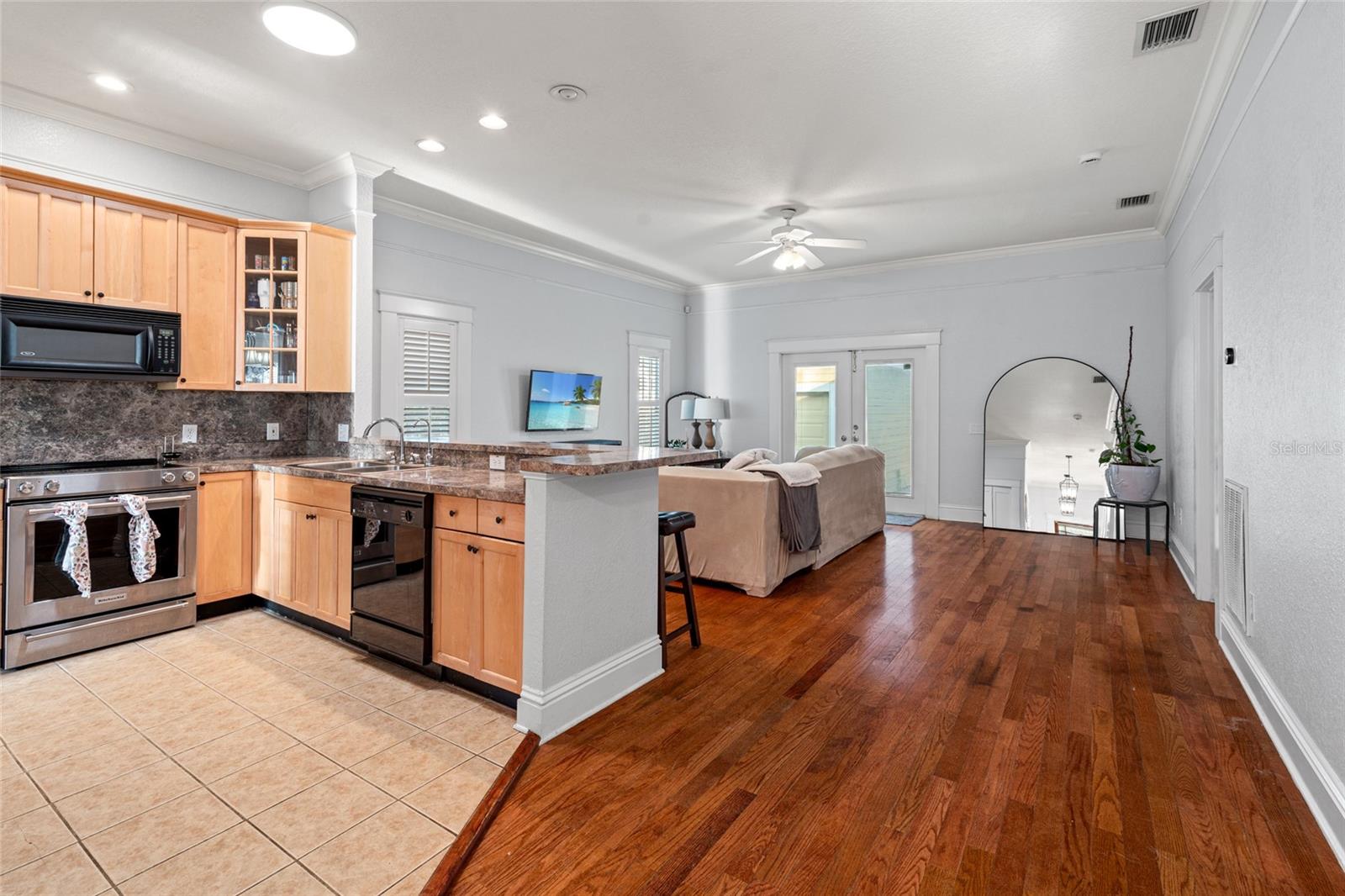 Image 7 of 30 For 5804 9th Street