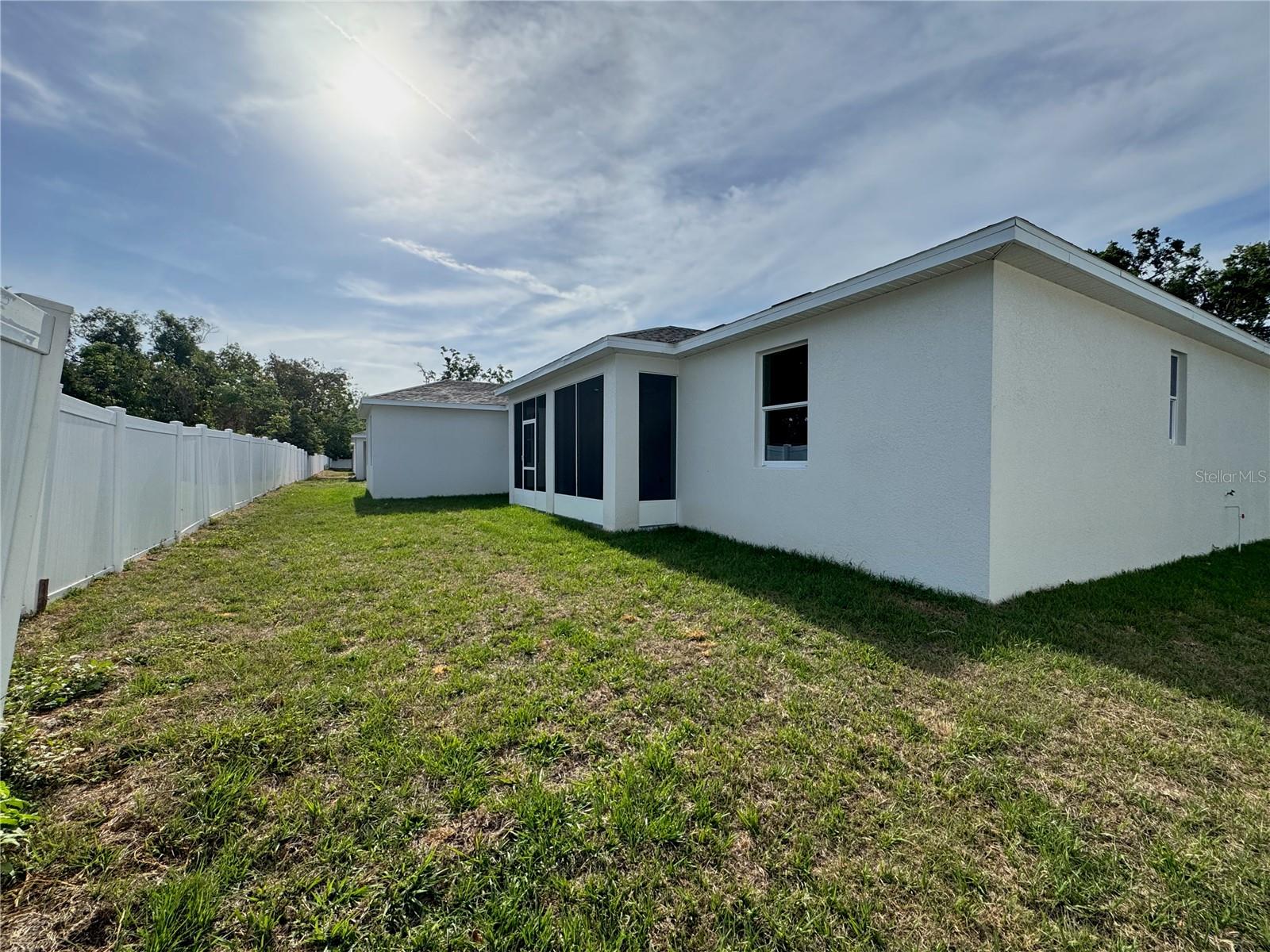 Image 14 of 77 For 37533 Teri Court