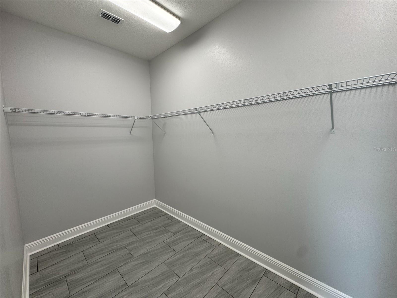 Image 63 of 77 For 37533 Teri Court