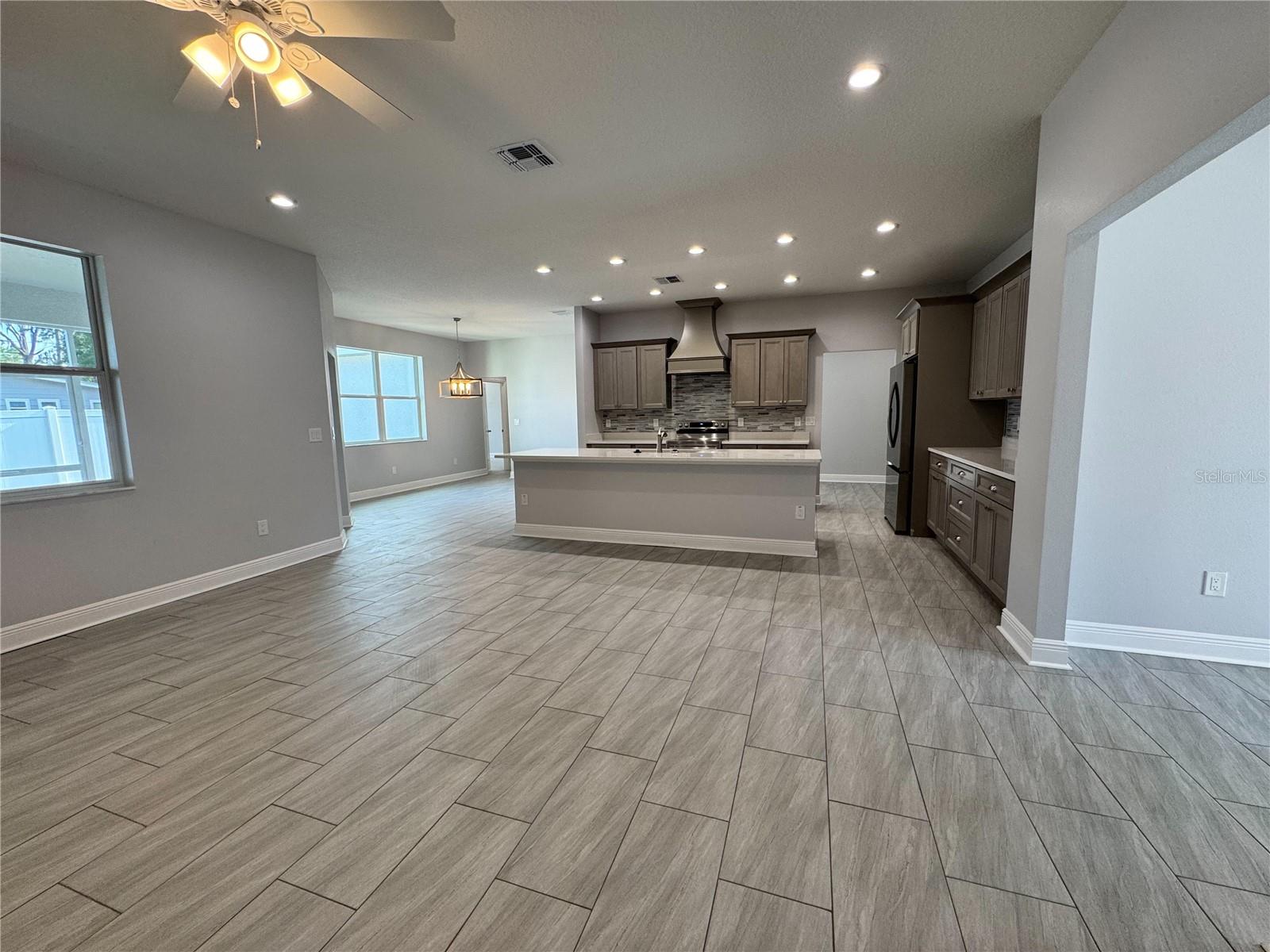 Image 66 of 77 For 37533 Teri Court
