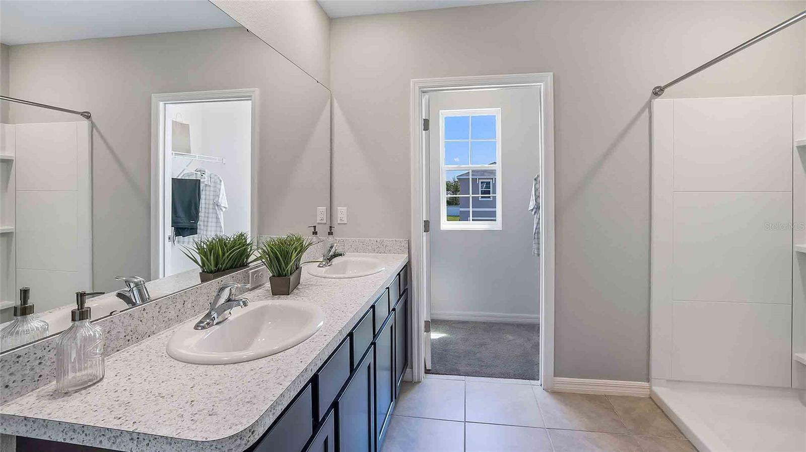 Image 11 of 21 For 32674 Osprey Peak Way