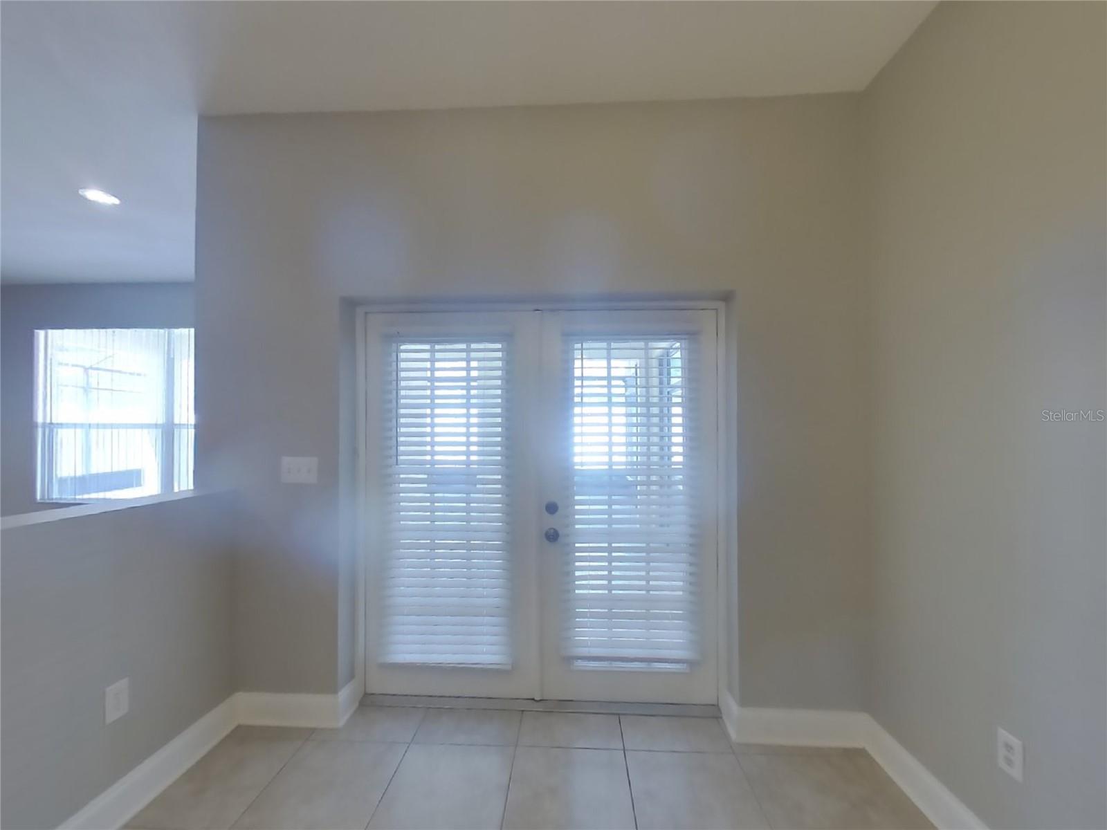 Image 5 of 23 For 10904 Wildcat Drive
