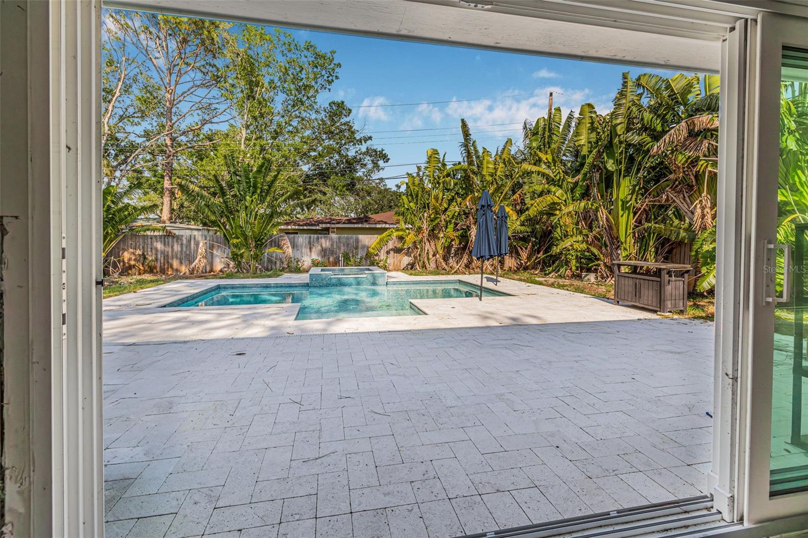 Image 11 of 34 For 4901 Venetian Boulevard Ne