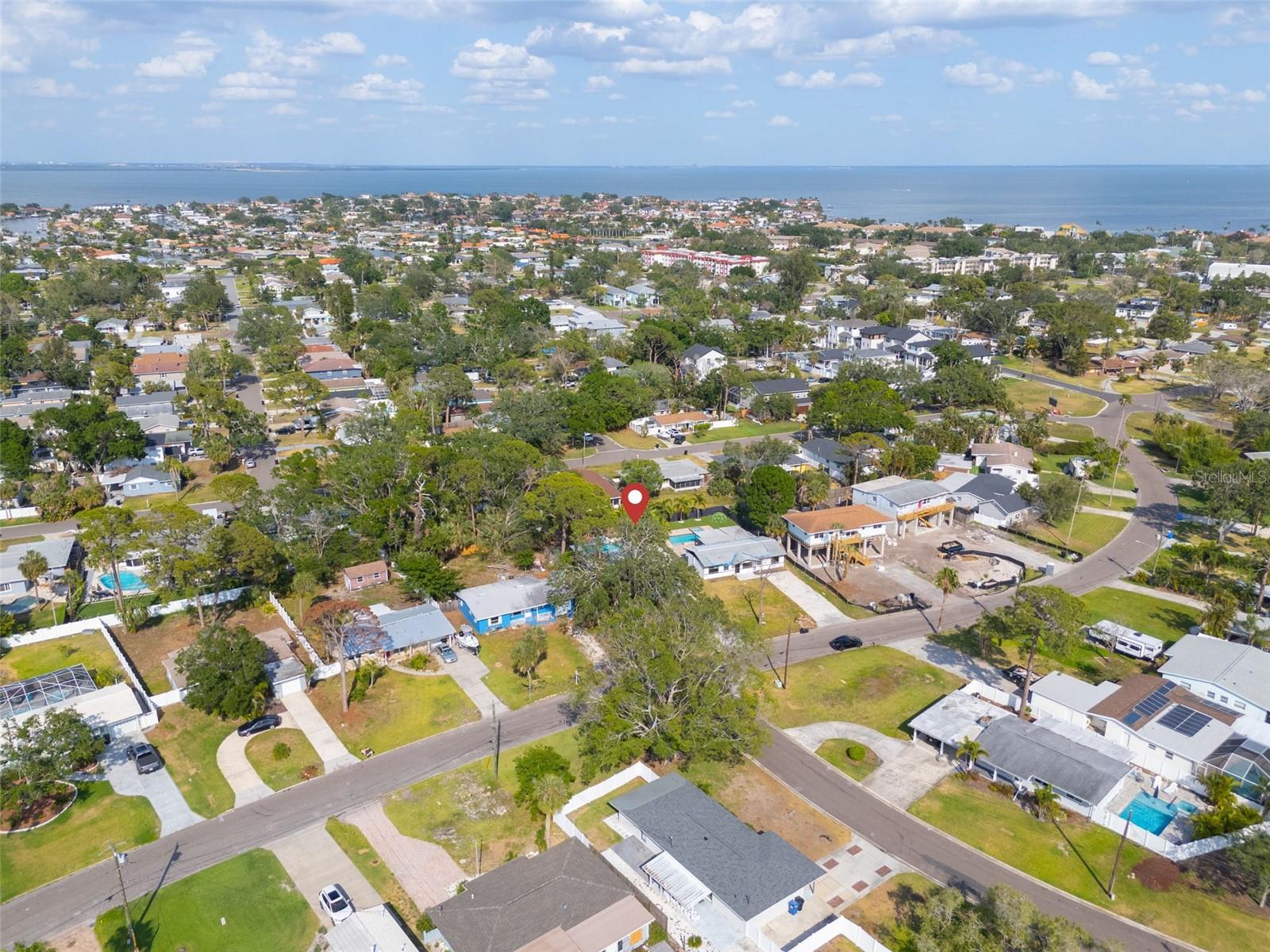 Image 30 of 34 For 4901 Venetian Boulevard Ne