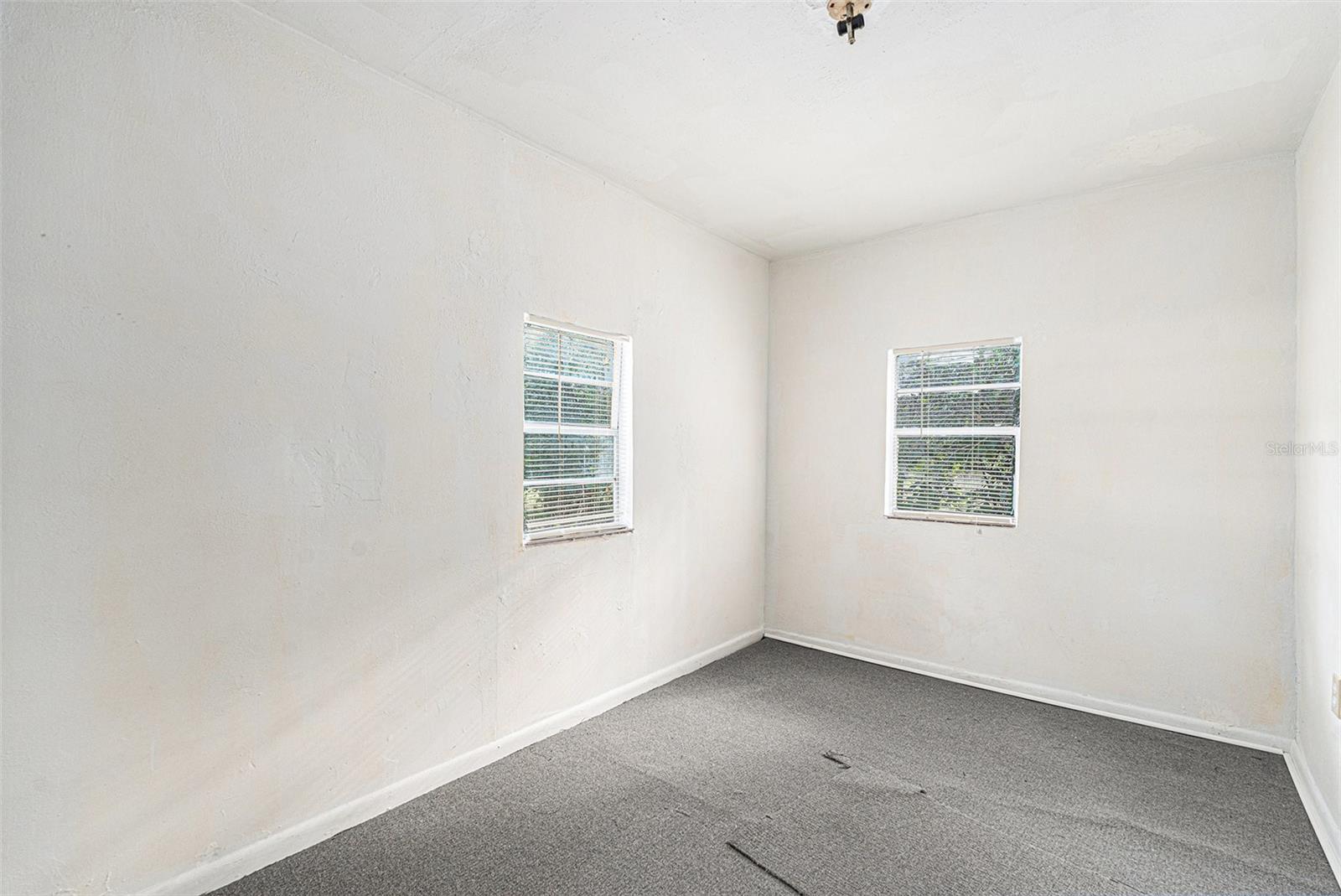 Image 22 of 29 For 20653 Old Trilby Road