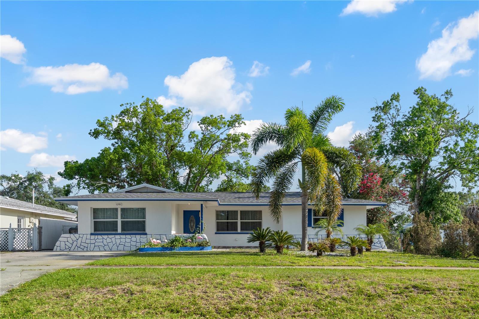 Details for 1099 7th Avenue Ne, LARGO, FL 33770