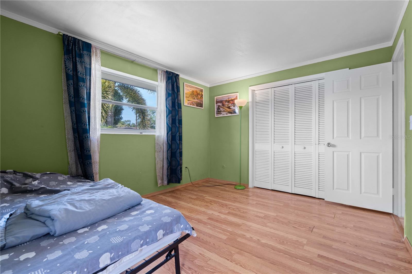 Image 25 of 37 For 1099 7th Avenue Ne