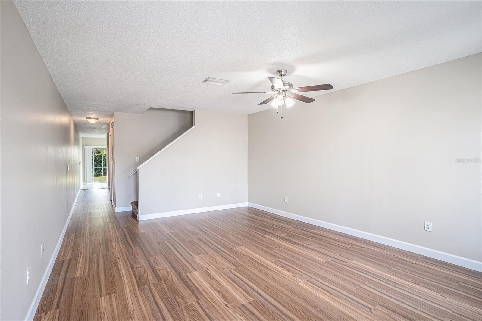 Image 4 of 26 For 1747 Fluorshire Drive