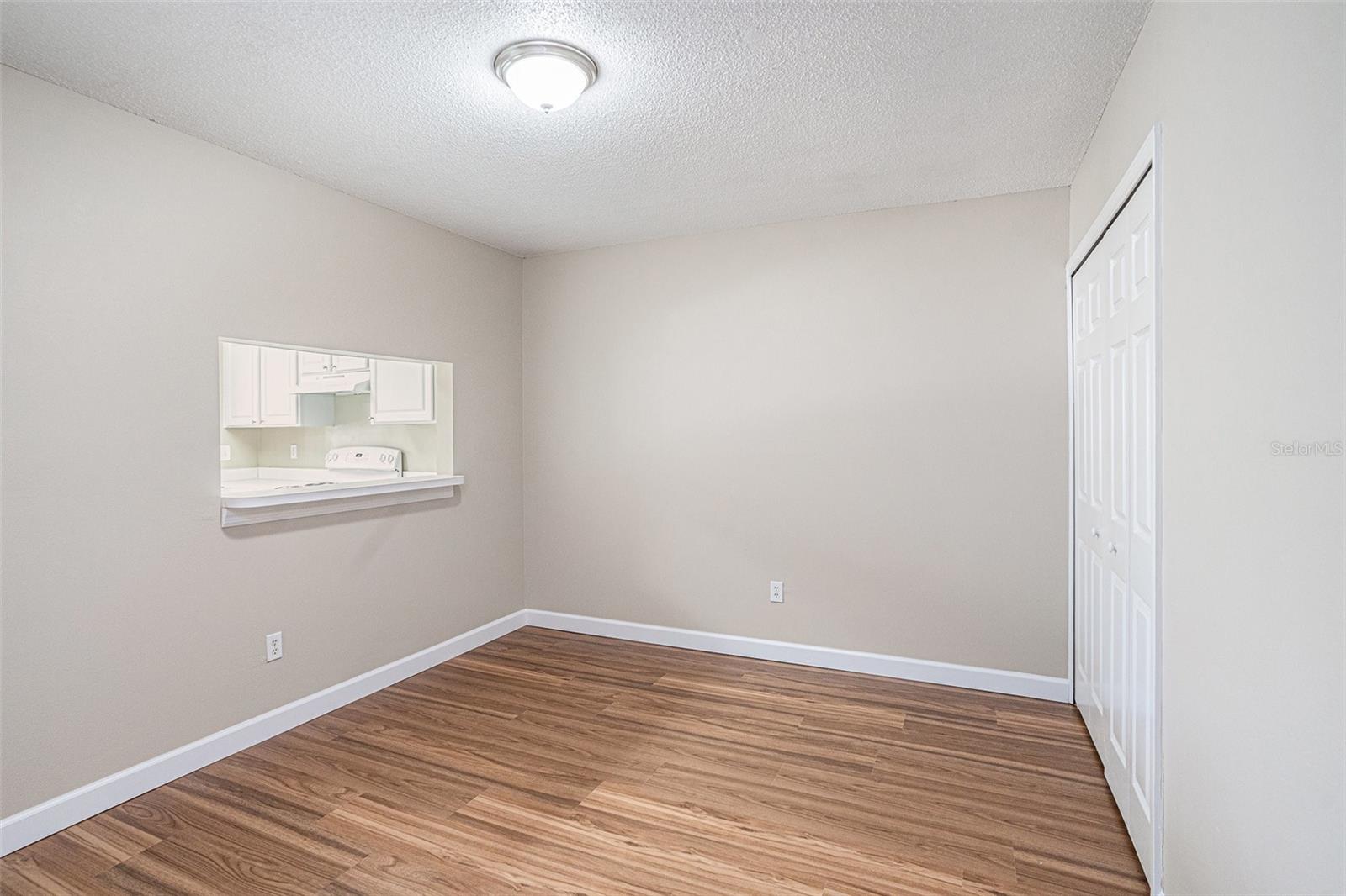 Image 7 of 26 For 1747 Fluorshire Drive