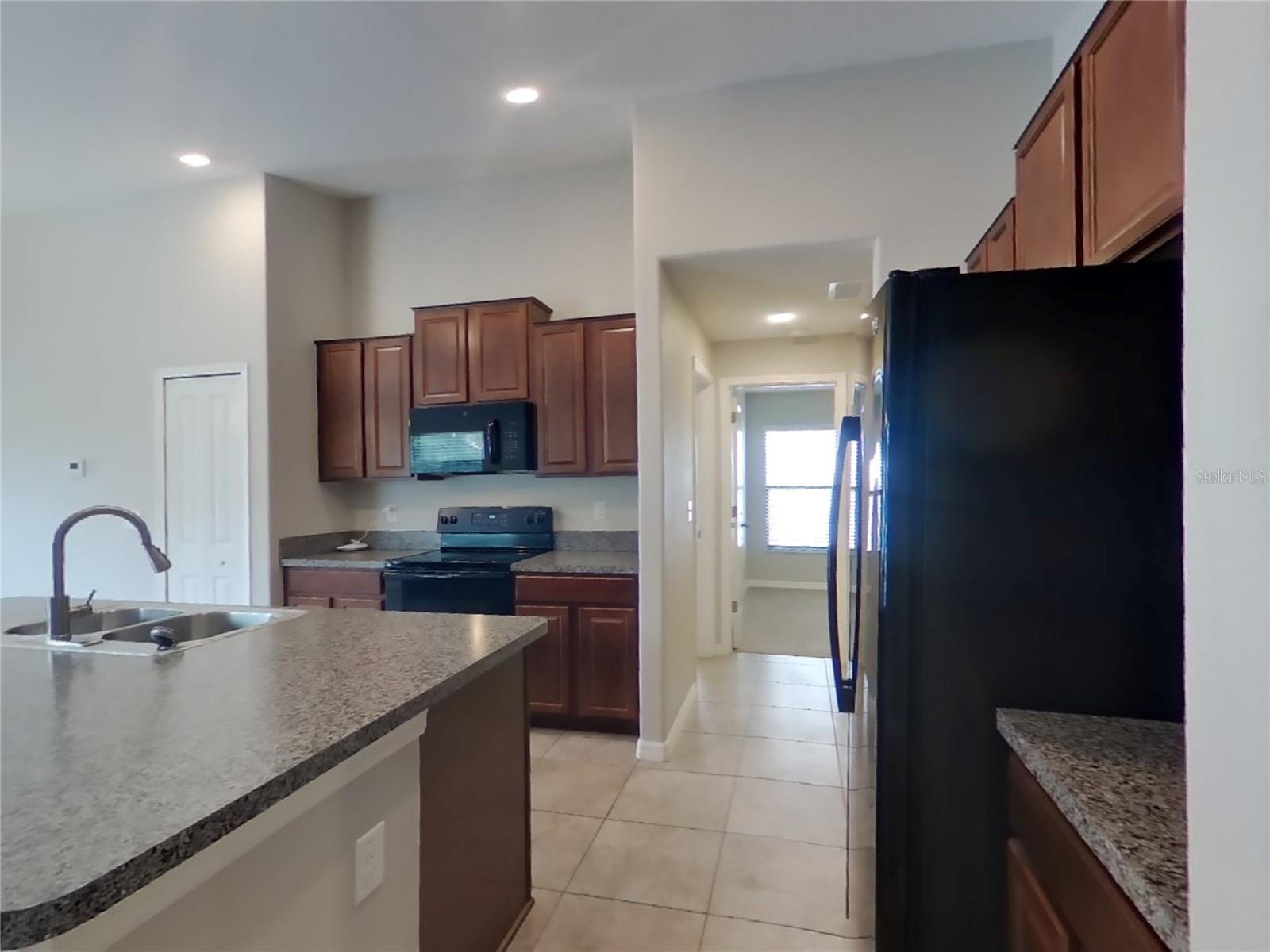Image 4 of 15 For 10129 Carloway Hills Drive