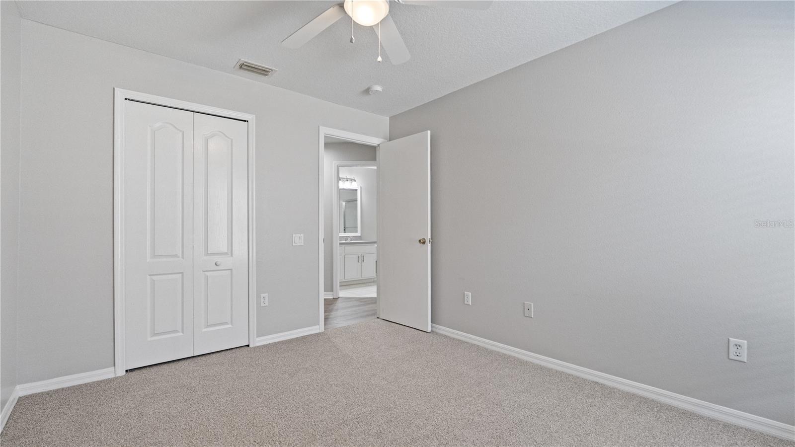Image 10 of 45 For 944 Ridge Haven Drive