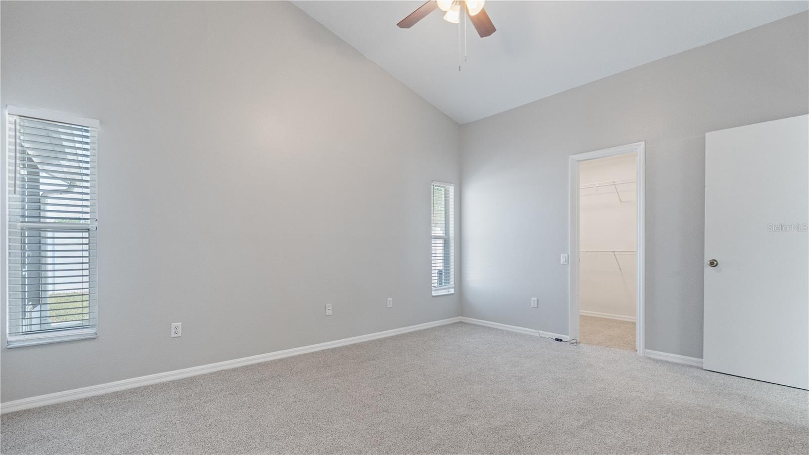 Image 18 of 45 For 944 Ridge Haven Drive