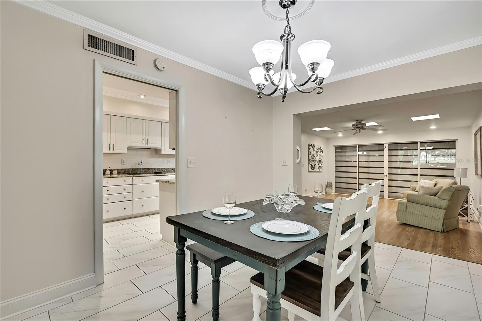 Image 11 of 54 For 4175 Northmeadow Circle 4175