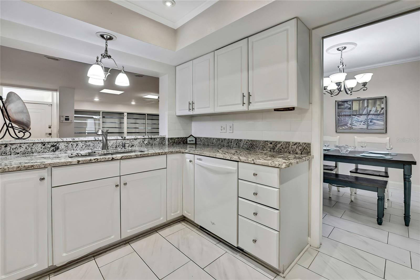 Image 17 of 54 For 4175 Northmeadow Circle 4175