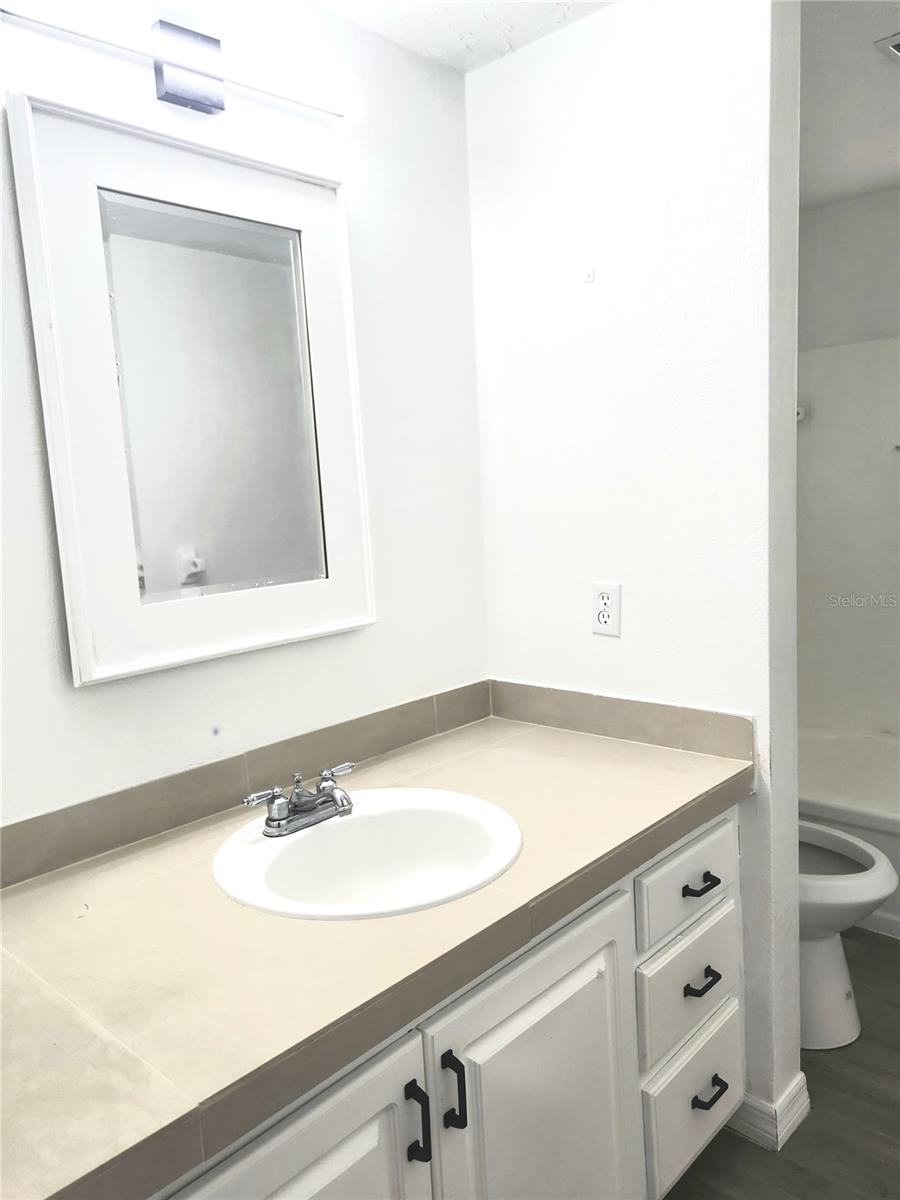 Image 15 of 38 For 11631 Seminole Drive