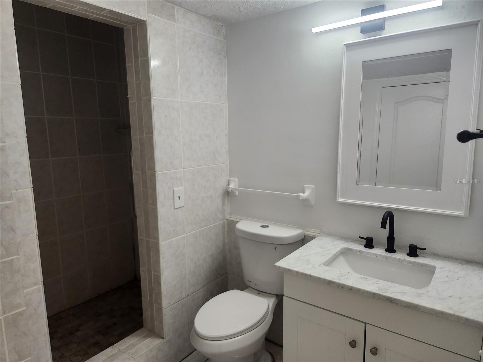 Image 25 of 38 For 11631 Seminole Drive
