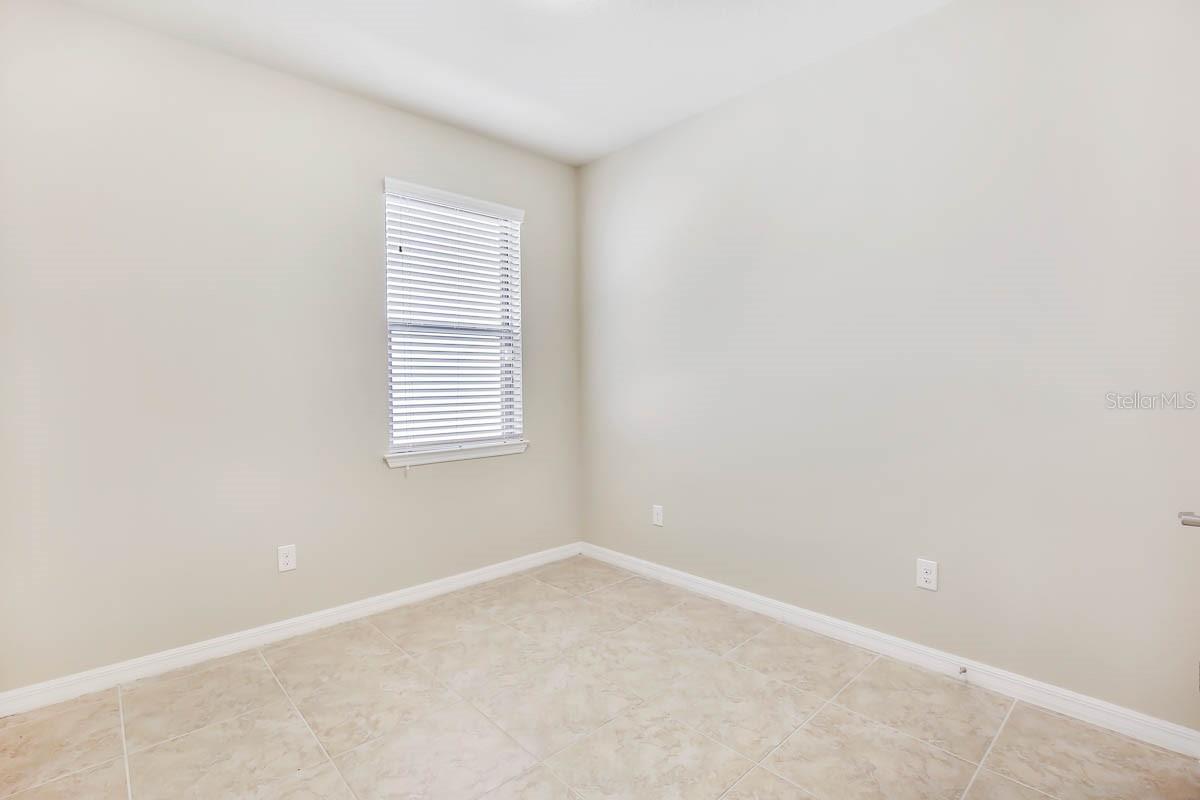 Image 19 of 23 For 6428 Yellow Buckeye Drive