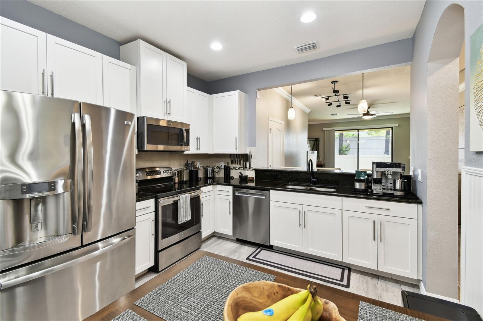 Image 10 of 66 For 5150 Bay Isle Circle