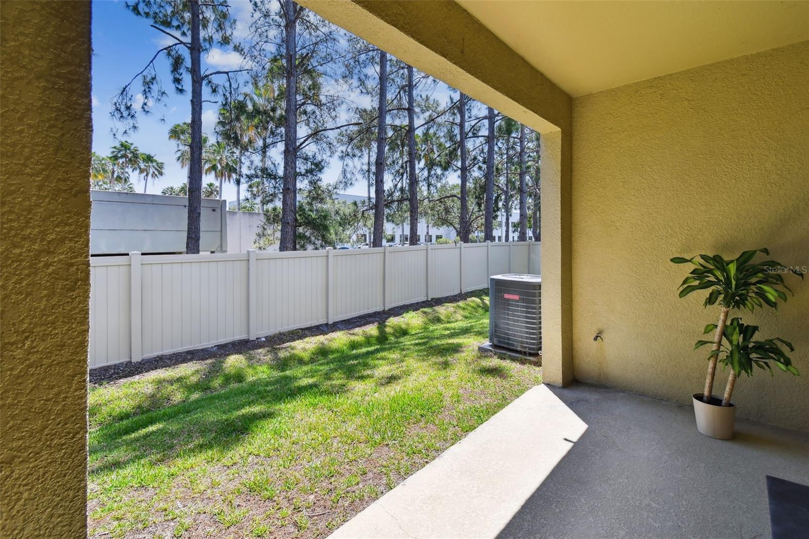 Image 45 of 66 For 5150 Bay Isle Circle
